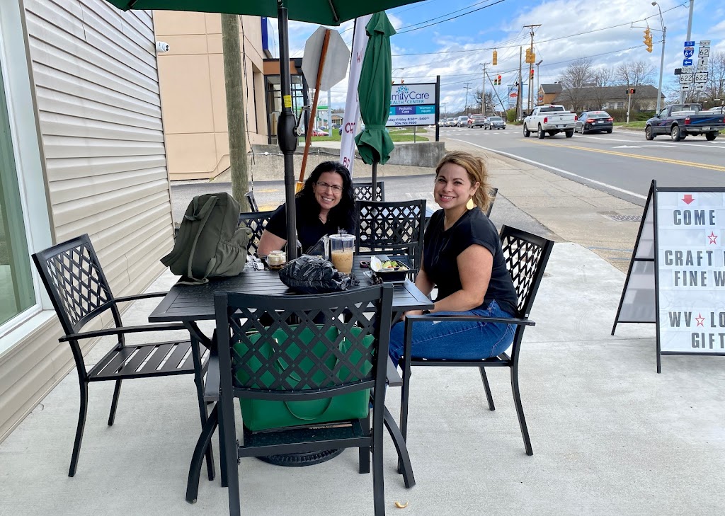 Breathe Wine & Culture Co. | restaurant | 5155 Washington St W, Cross Lanes, WV 25313, USA | 3048234577 OR +1 304-823-4577