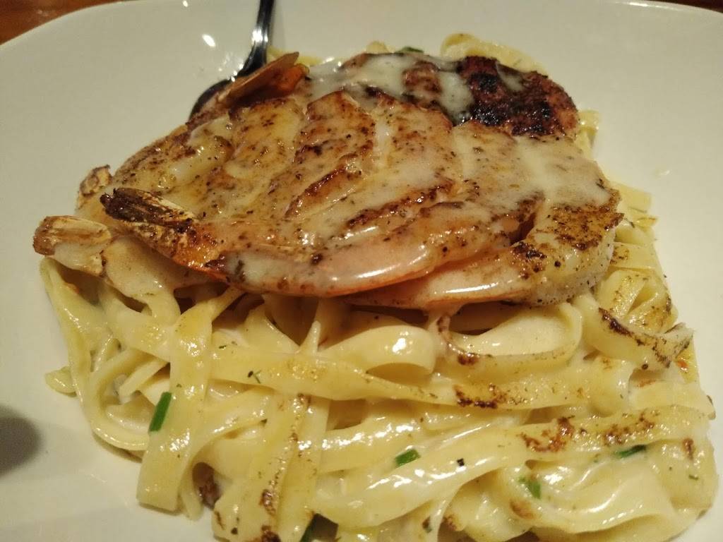 Outback Steakhouse | restaurant | 3500 Mt Moriah Rd, Durham, NC 27707, USA | 9194932202 OR +1 919-493-2202