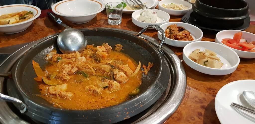 Star Korean BBQ | restaurant | 1400 W Oak Ridge Rd, Orlando, FL 32809, USA | 4078564242 OR +1 407-856-4242