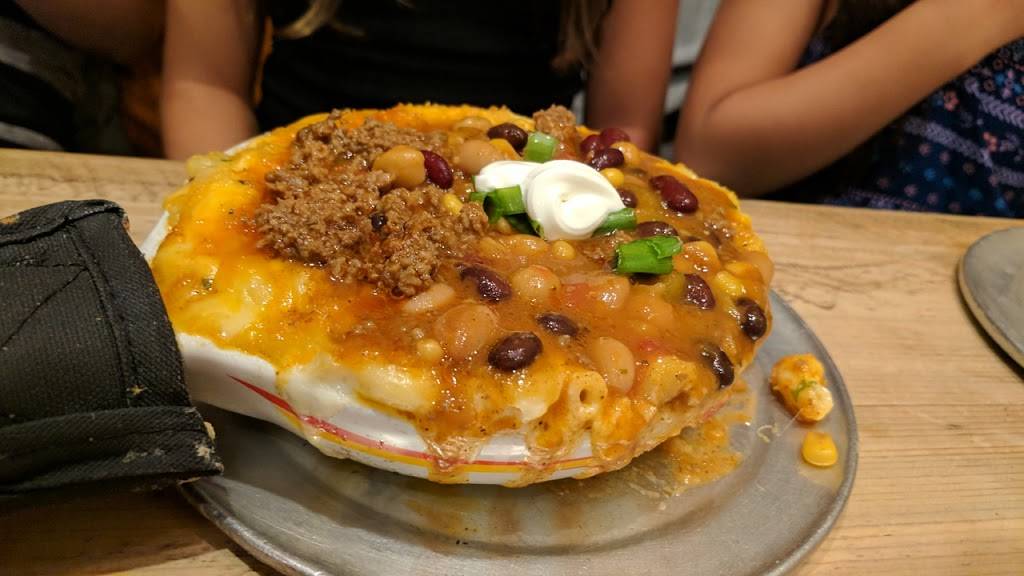 Elbows Mac n Cheese | restaurant | 215 W Birch St, Brea, CA 92821, USA | 7147846613 OR +1 714-784-6613