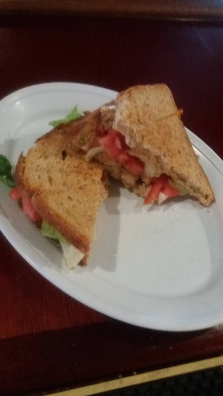 Boomerangs Bar & Grill | restaurant | 1309 E Washington St, Urbana, IL 61802, USA | 2172397264 OR +1 217-239-7264