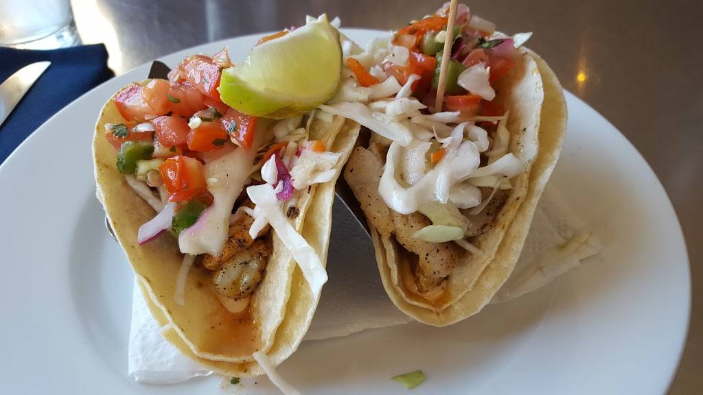 Santa Rosa Seafood Raw Bar and Grill | meal takeaway | 958 Santa Rosa Ave, Santa Rosa, CA 95404, USA | 7075793474 OR +1 707-579-3474