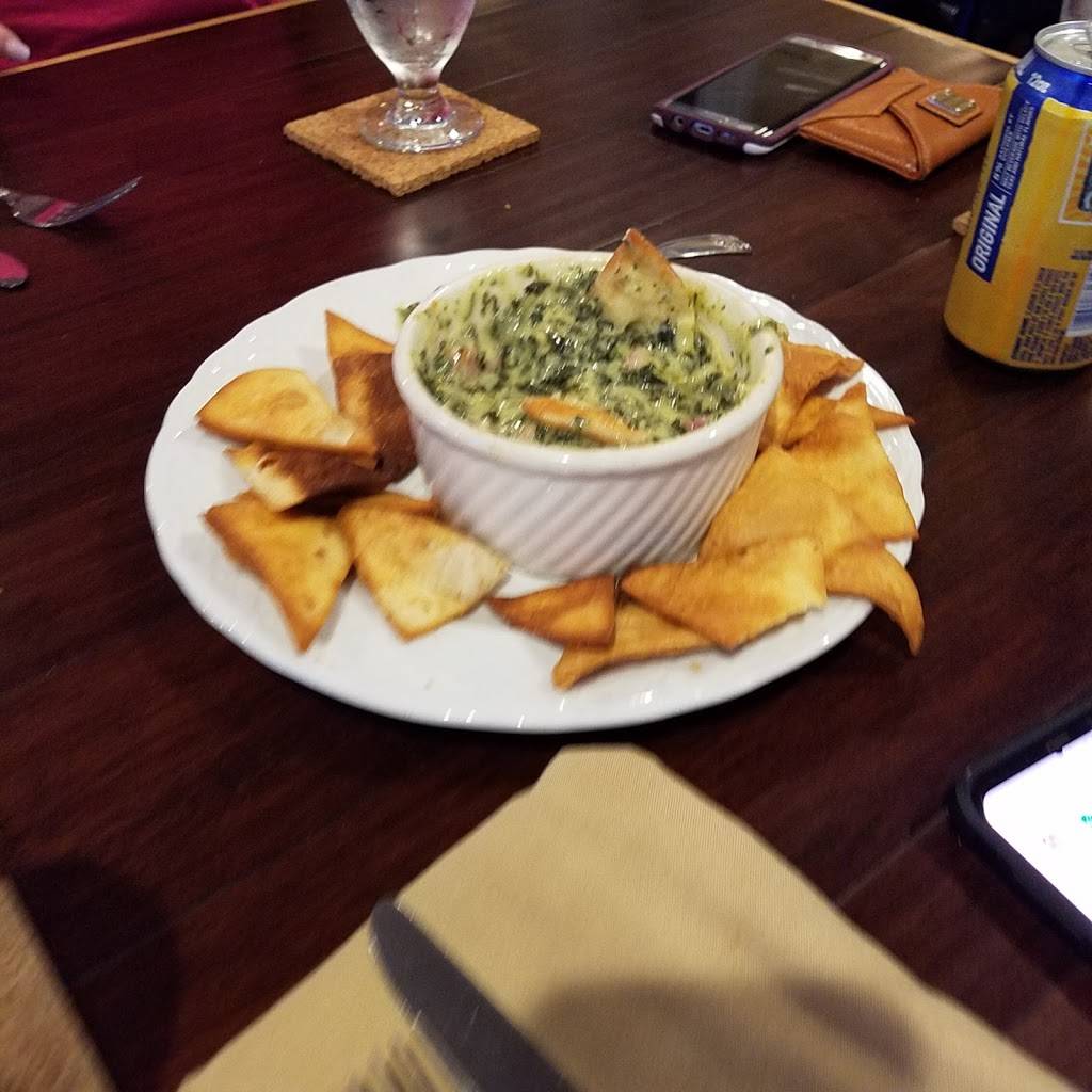 Lakewood Inn Restaurant | restaurant | 76 Theater Rd, Madison, ME 04950, USA | 2078584403 OR +1 207-858-4403