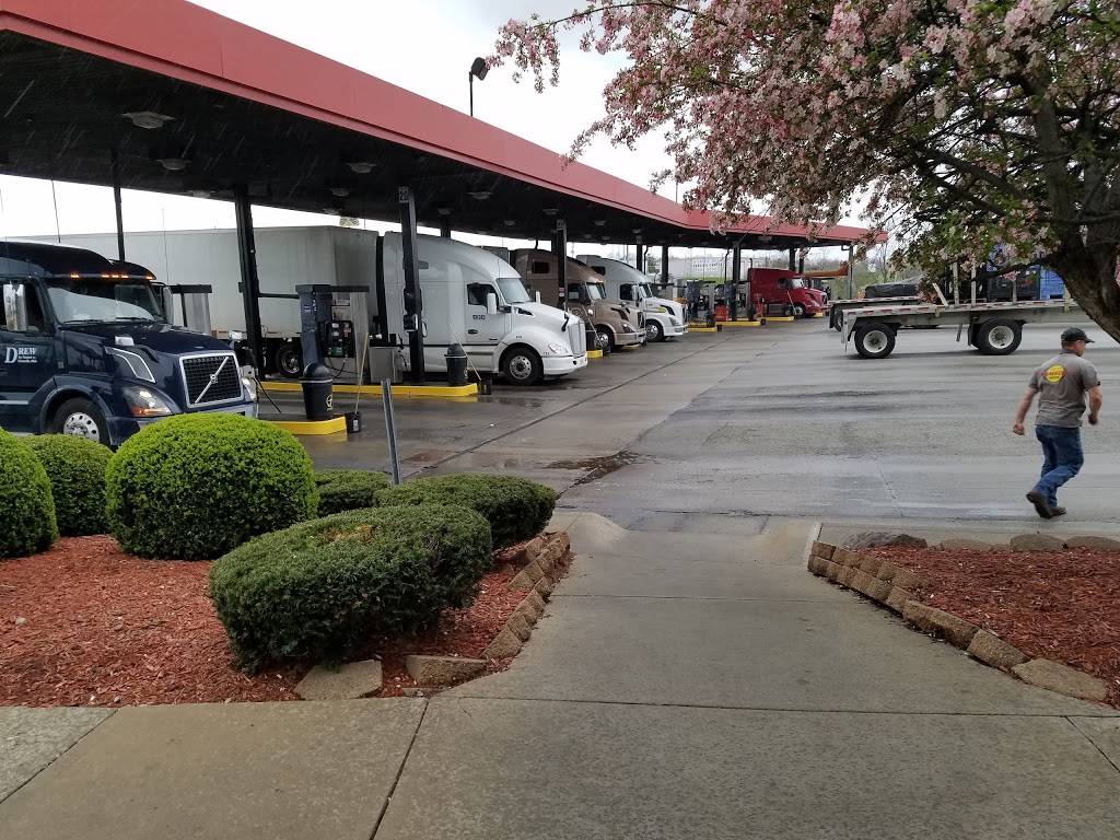 Flying J Travel Center | restaurant | 13019 Walton-Verona Rd, Walton, KY 41094, USA | 8594854400 OR +1 859-485-4400