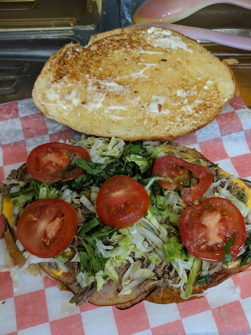 Taco Fiesta Hinojosa | restaurant | 338 N Main St, Findlay, OH 45840, USA | 4196721573 OR +1 419-672-1573