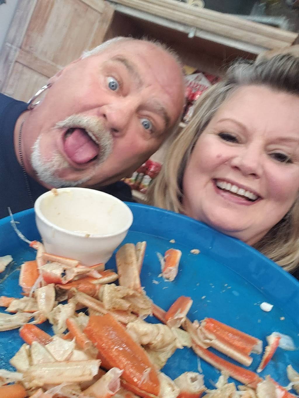 TNT Seafood Market & Restaurant | restaurant | 40011 Pumpkin Center Rd, Hammond, LA 70403, USA | 2252946312 OR +1 225-294-6312