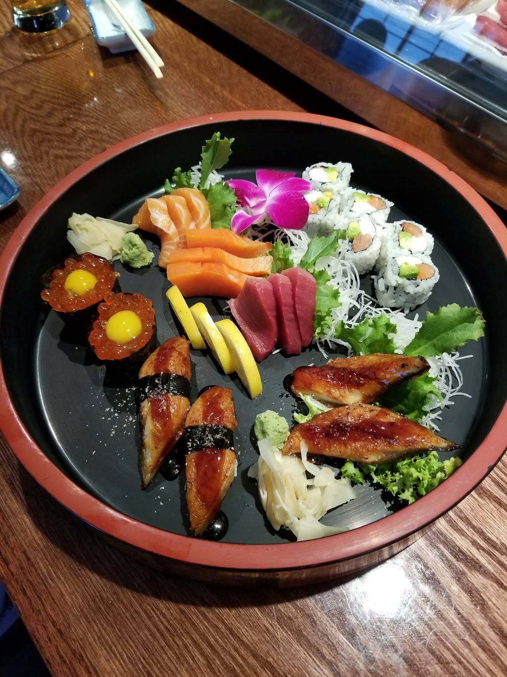 Momoyama Sushi House | restaurant | 80 E Rte 59, Nanuet, NY 10954, USA | 8456278888 OR +1 845-627-8888