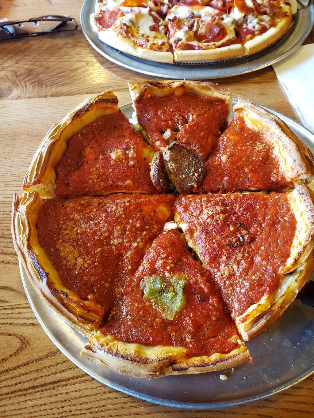 Giordanos | restaurant | 12151 S Apopka Vineland Rd, Lake Buena Vista, FL 32836, USA | 4072398900 OR +1 407-239-8900