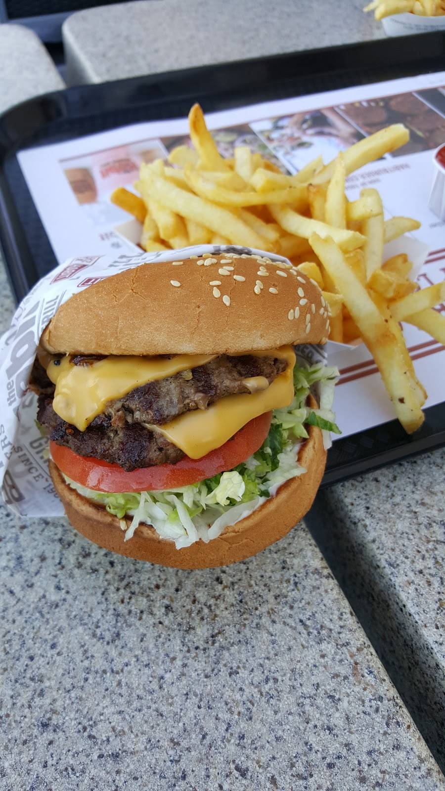 The Habit Burger Grill | restaurant | 5735 Hollister Ave, Goleta, CA 93117, USA | 8059640366 OR +1 805-964-0366