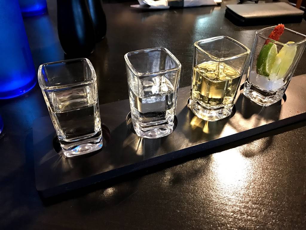 Azul Cantina | restaurant | 3404 American Dr, Lago Vista, TX 78645, USA | 5125790077 OR +1 512-579-0077