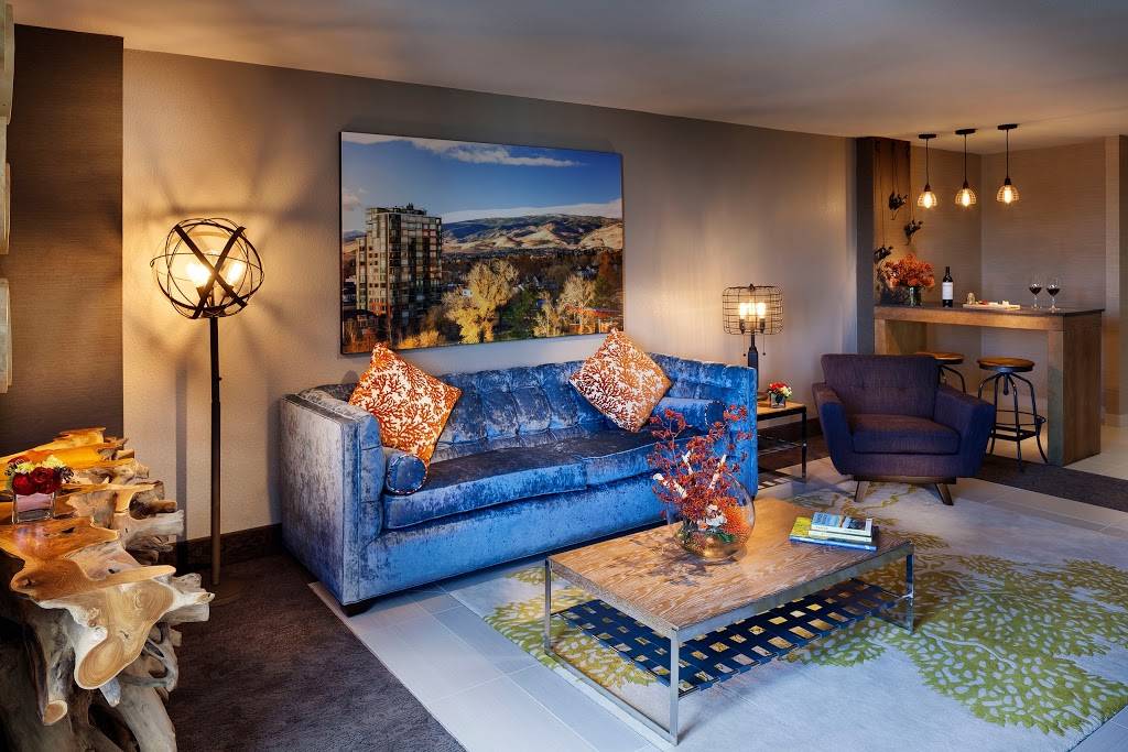 Whitney Peak Hotel | restaurant | 255 N Virginia St, Reno, NV 89501, USA | 7753985400 OR +1 775-398-5400