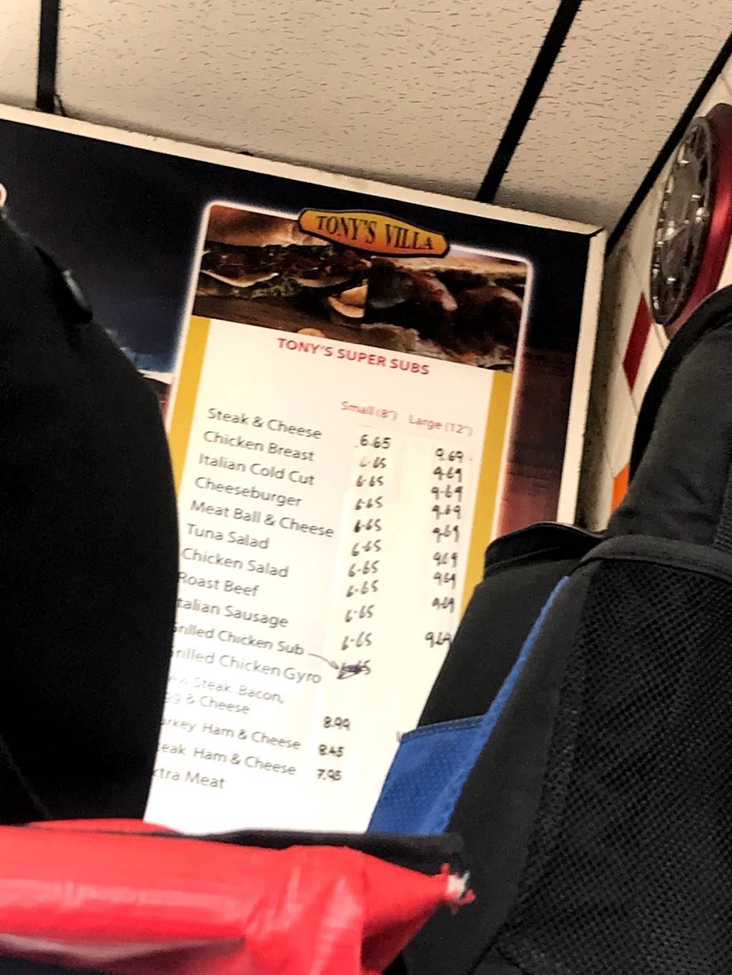 Tonys Villa | restaurant | 7682 New Hampshire Ave, Takoma Park, MD 20912, USA | 3014457842 OR +1 301-445-7842