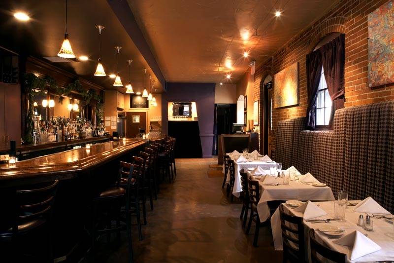 G. Michael’s Bistro & Bar | restaurant | 595 S 3rd St, Columbus, OH 43215, USA | 6144640575 OR +1 614-464-0575