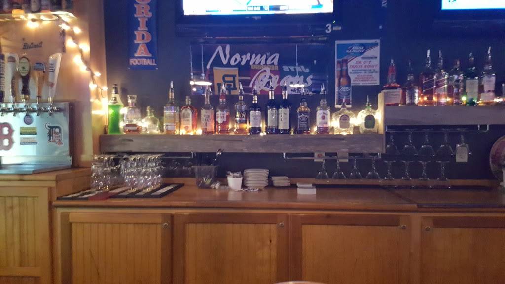 Norma Jeans Sports Grill | restaurant | 1859 Englewood Rd, Englewood, FL 34223, USA | 9414608860 OR +1 941-460-8860