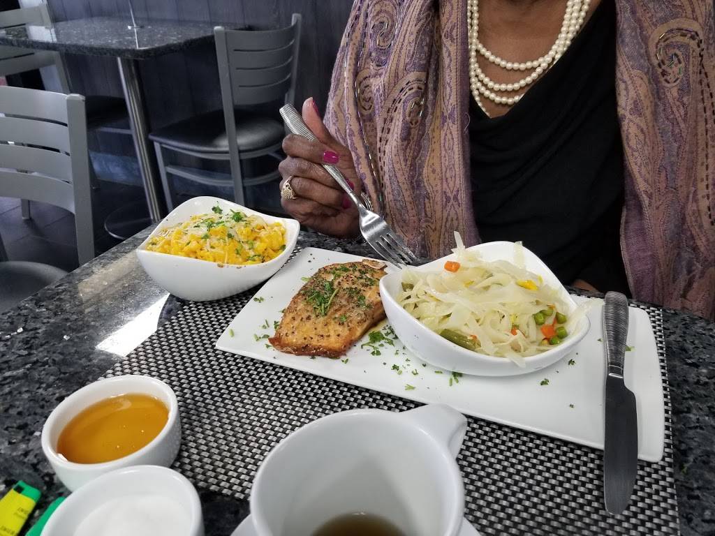 Blue Waters Restaurants | restaurant | 6349 Old Branch Ave, Temple Hills, MD 20748, USA | 3014491600 OR +1 301-449-1600