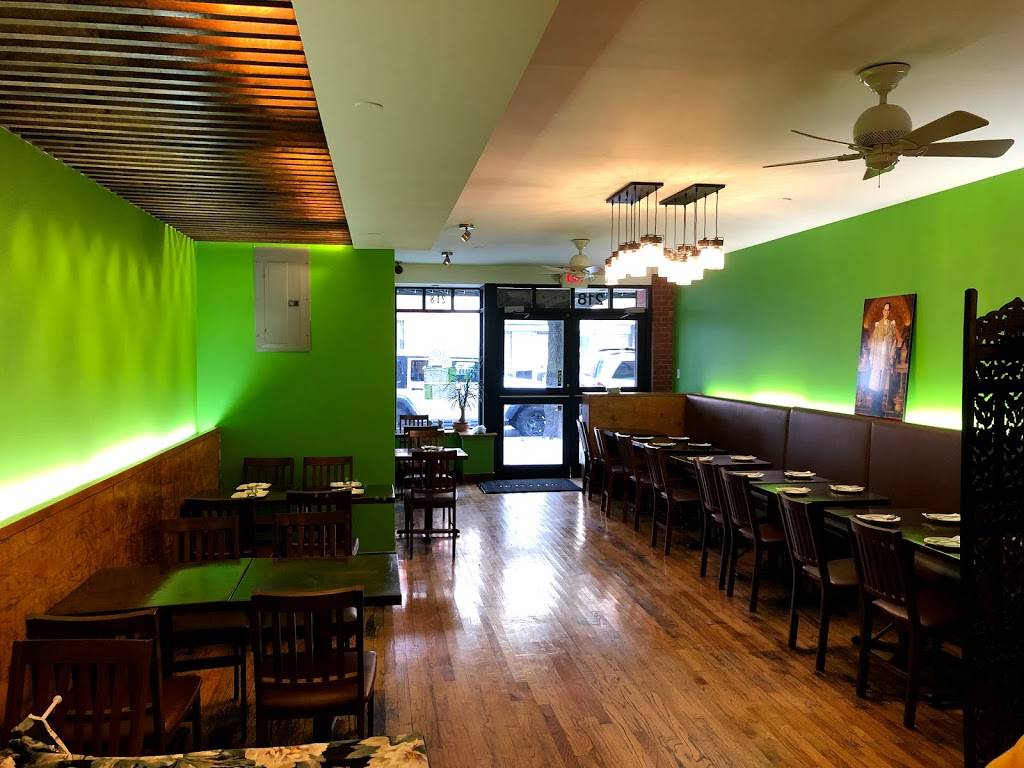 Lum Dee Thai Cuisine | restaurant | 218 Columbia St, Brooklyn, NY 11231, United States | 7186432737 OR +1 718-643-2737