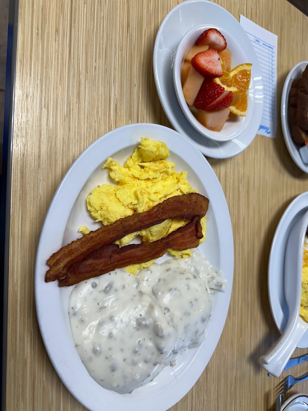 Cranberries | restaurant | 198 Third Ave, Jasper, IN 47546, USA | 8125560237 OR +1 812-556-0237