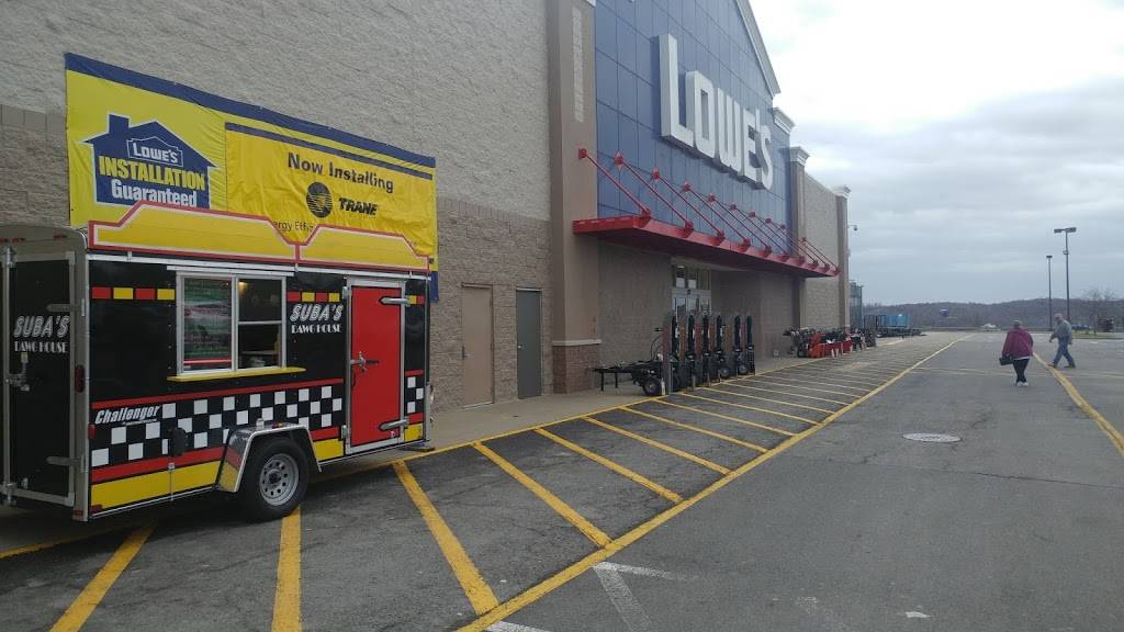 Subas Dawg House | restaurant | 494 Emily Dr, Clarksburg, WV 26301, USA | 3047773211 OR +1 304-777-3211