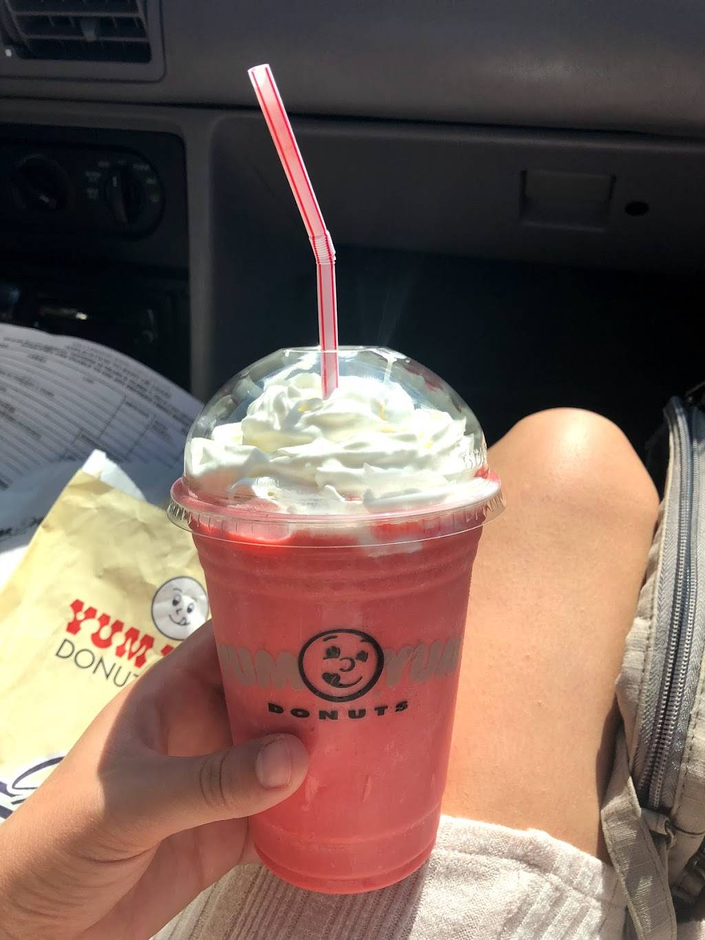 Yum Yum Donuts | bakery | 8 Olive Ave, Porterville, CA 93257, USA | 5597849717 OR +1 559-784-9717