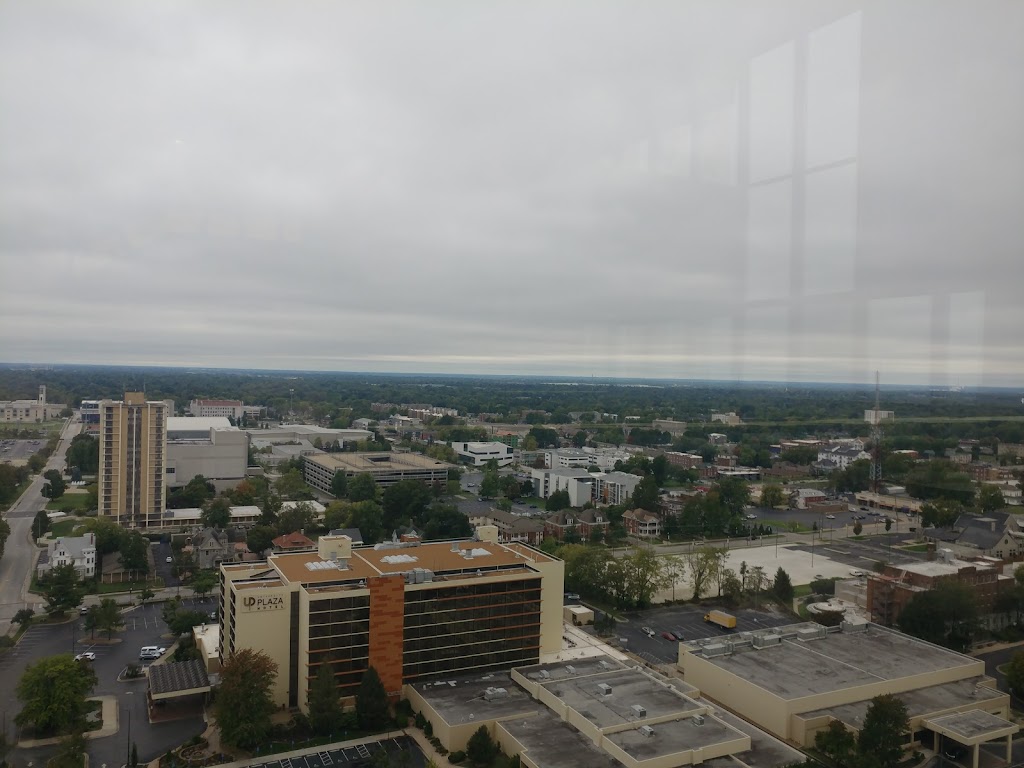 The Tower Club | restaurant | 901 E St Louis St, Springfield, MO 65806, USA | 4175221144 OR +1 417-522-1144