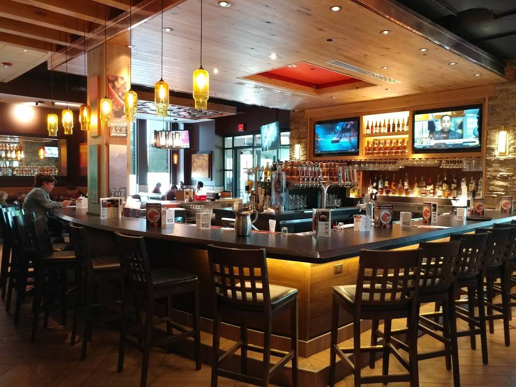 Granite City Food & Brewery | restaurant | 992 Willow Rd, Northbrook, IL 60062, USA | 8475040277 OR +1 847-504-0277