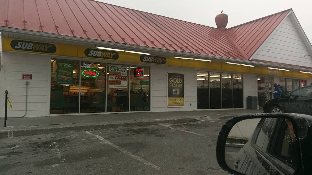 Subway | restaurant | 152 Fairfax Pike, Stephens City, VA 22655, USA | 5408691737 OR +1 540-869-1737