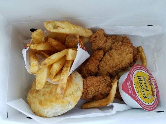 Bojangles Famous Chicken n Biscuits | restaurant | 13559 Beach Blvd, Jacksonville, FL 32224, USA | 9049928203 OR +1 904-992-8203