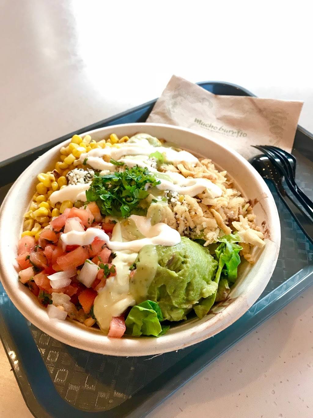 Mucho Burrito Fresh Mexican Grill | restaurant | 3100 HOWARD AVE DEVONSHIRE MALL, UNIT FCU7, Windsor, ON N8X 3Y8, Canada | 5199696666 OR +1 519-969-6666