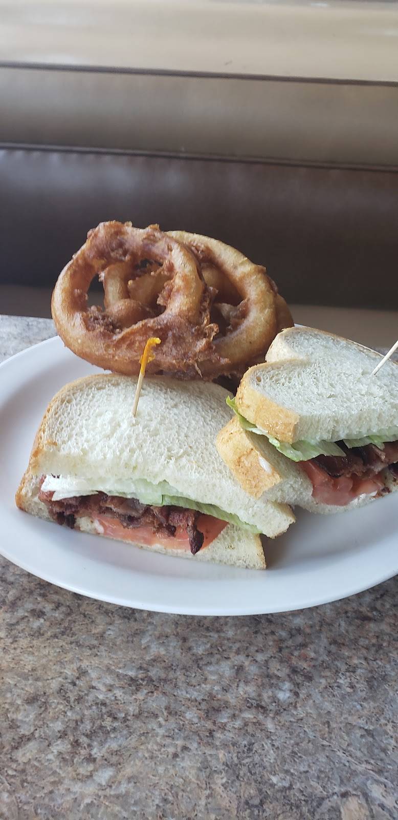 French Camp Sports Bar and Grill | restaurant | 3919 French Camp Rd, Manteca, CA 95336, USA | 2092342415 OR +1 209-234-2415