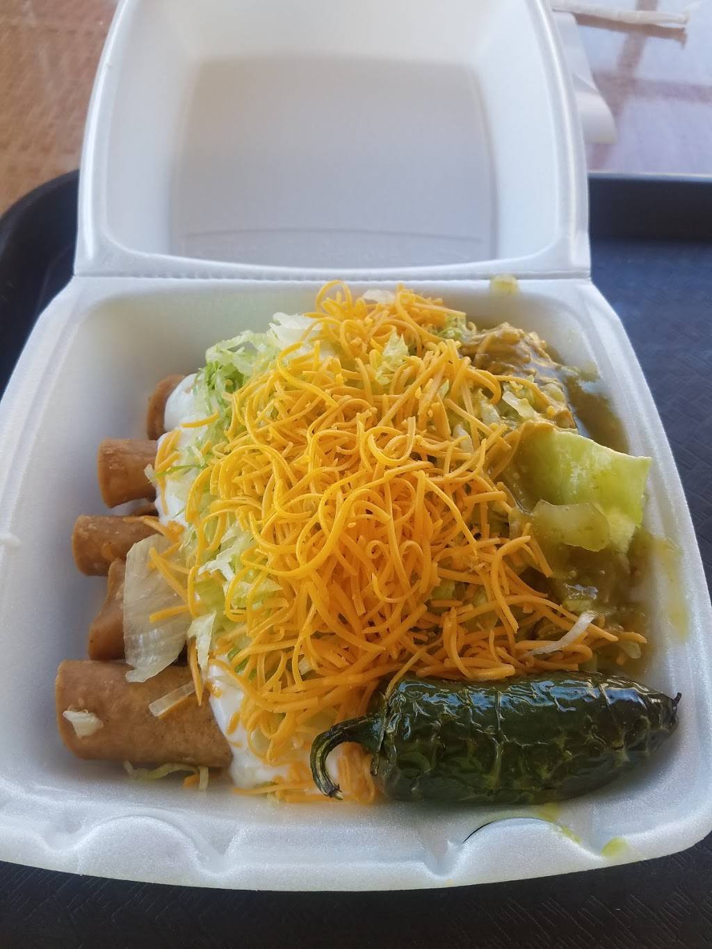 Alanbertos Mexican Restaurant | restaurant | 477 S E St, San Bernardino, CA 92401, USA | 9093831159 OR +1 909-383-1159