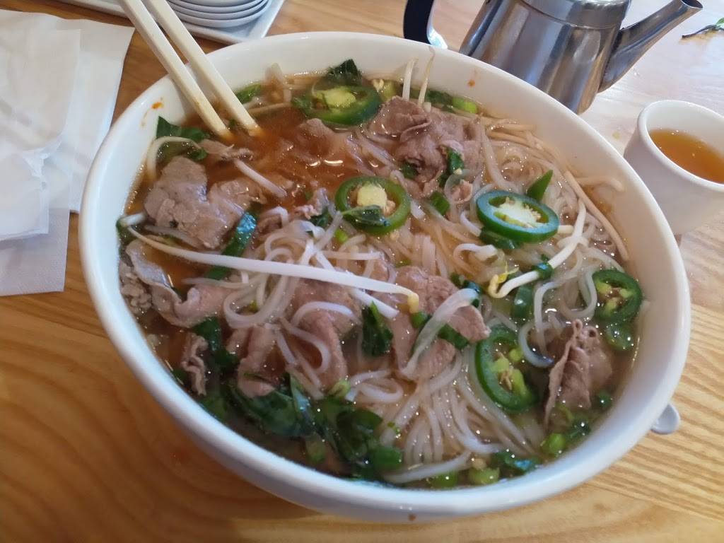 Pho Duong Restaurant Fairfax | restaurant | 9412 Main St, Fairfax, VA 22031, USA | 7034262827 OR +1 703-426-2827