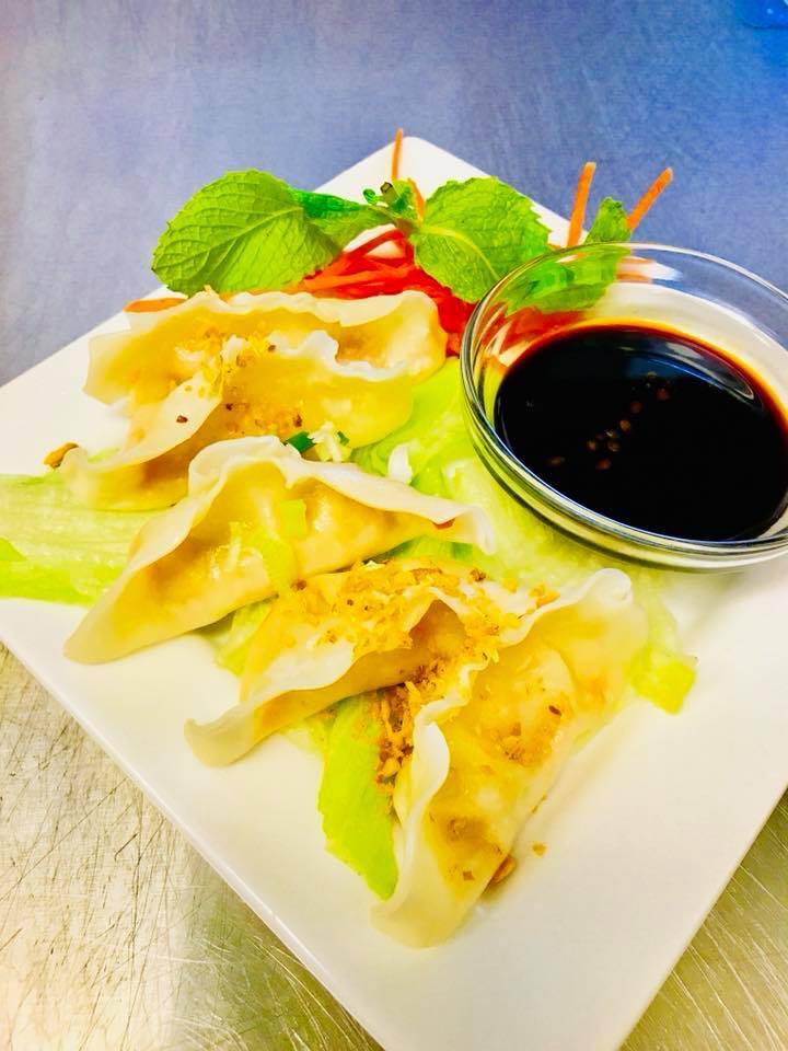 Alice Thai | restaurant | 3929 Battleground Ave, Greensboro, NC 27410, USA | 3369074009 OR +1 336-907-4009