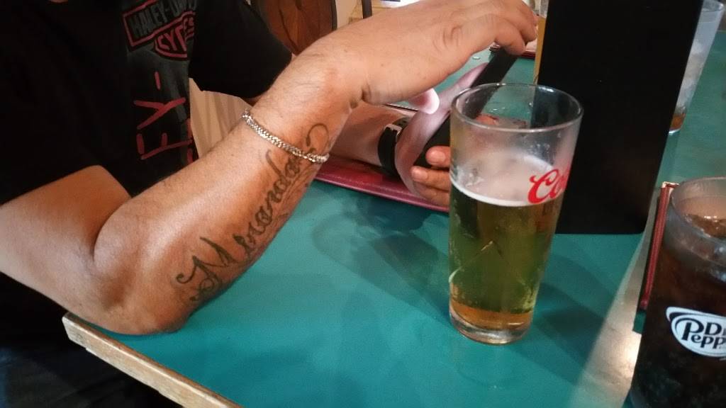 Divinos | restaurant | 3345 W Greenway Rd, Phoenix, AZ 85053, USA | 6024662930 OR +1 602-466-2930