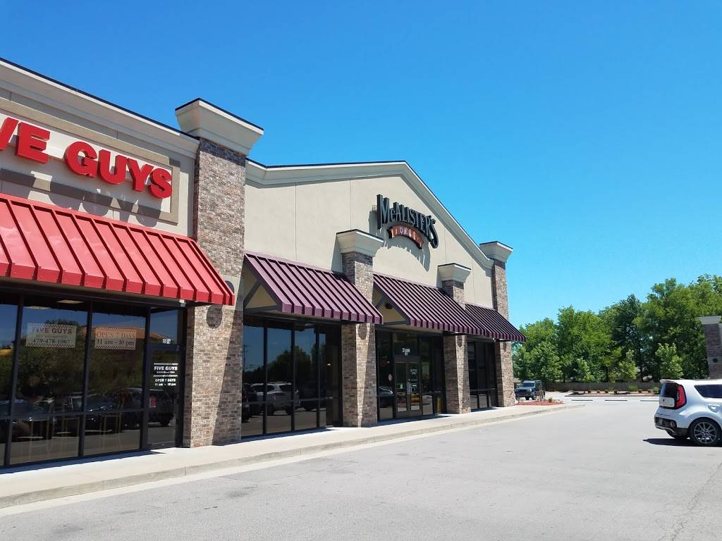 McAlisters Deli | restaurant | 7110 Rogers Ave #108, Fort Smith, AR 72903, USA | 4794522622 OR +1 479-452-2622