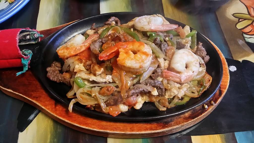 El Trio Mexican Restaurant | restaurant | 214 US-64, Alma, AR 72921, USA | 4796320248 OR +1 479-632-0248