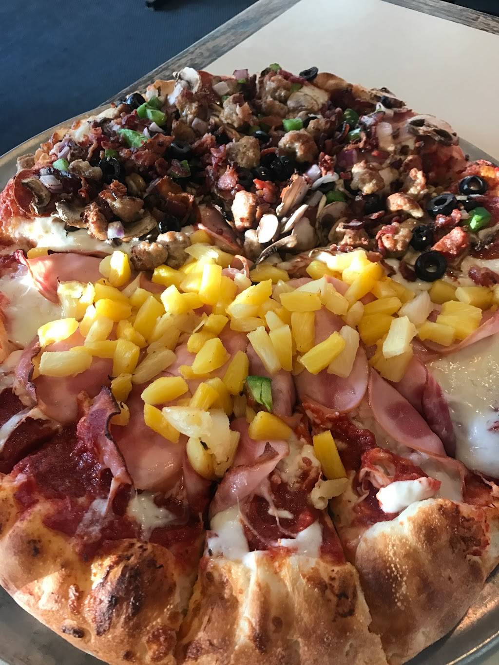 Lamppost Pizza | meal delivery | 137 Olympia Park Rd, Grass Valley, CA 95945, USA | 5302741444 OR +1 530-274-1444