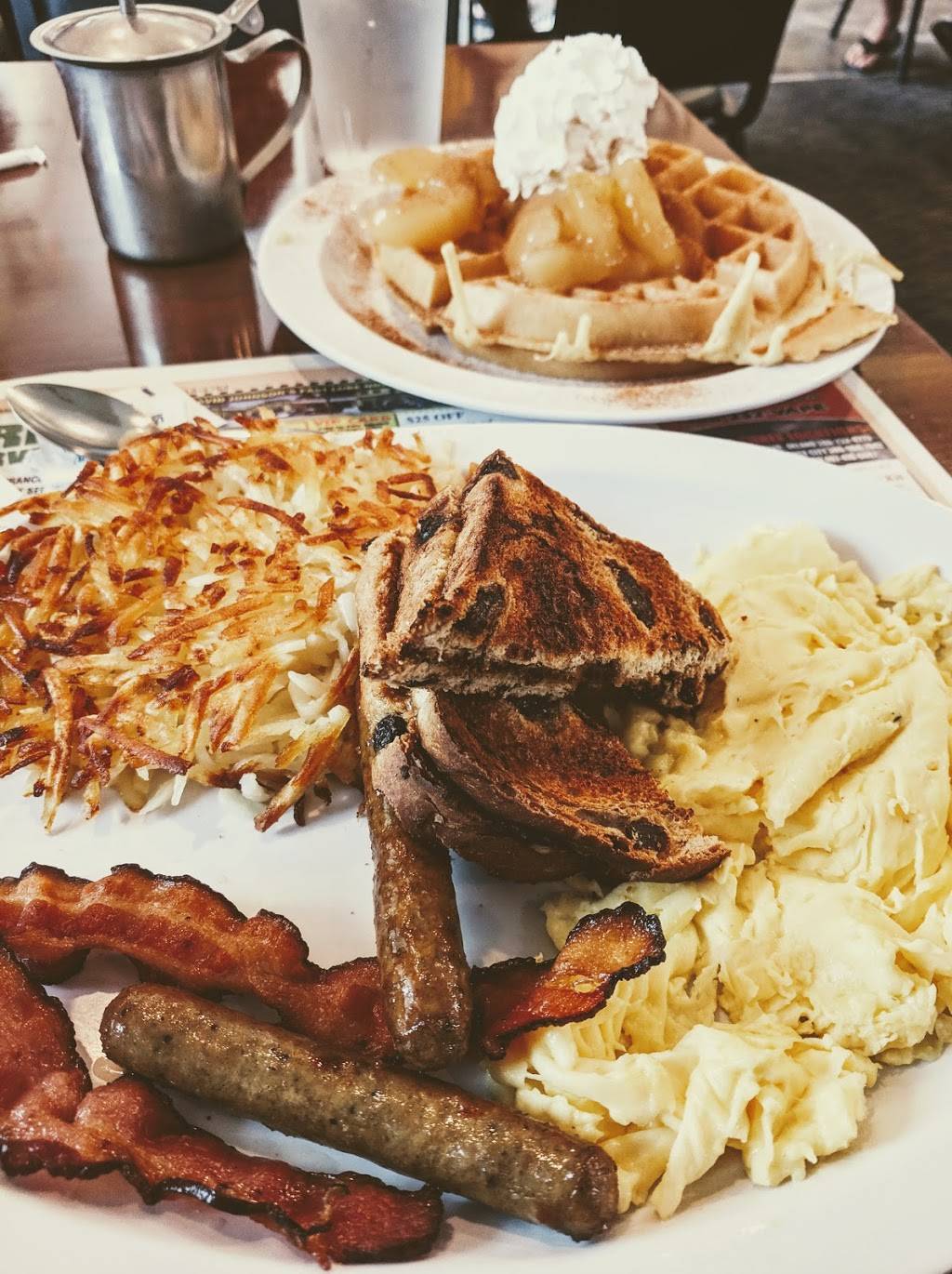 Cs Waffles Deland | restaurant | 413 S Woodland Blvd, DeLand, FL 32720, USA | 3868736003 OR +1 386-873-6003