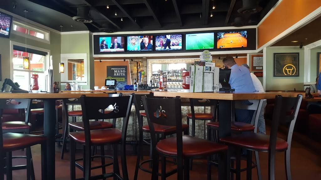Chilis Grill & Bar | meal takeaway | 5212 TX-360, Grand Prairie, TX 75052, USA | 9726605000 OR +1 972-660-5000