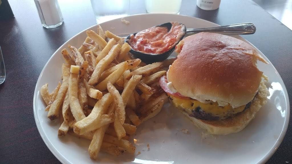 The Corner Joint | restaurant | 65 E College St, Oberlin, OH 44074, USA | 4407747977 OR +1 440-774-7977