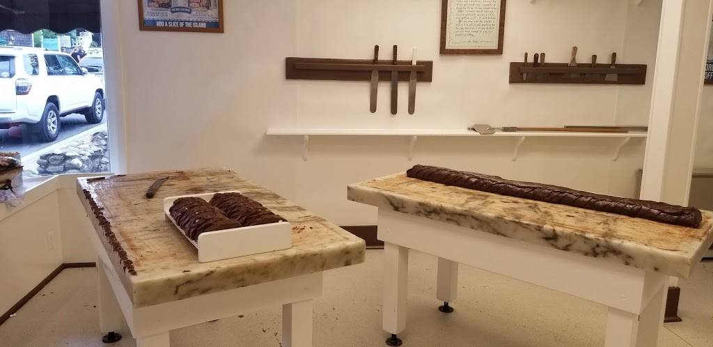 A Slice of Edgartown | restaurant | 22 Dock St, Edgartown, MA 02539, USA | 5086277641 OR +1 508-627-7641