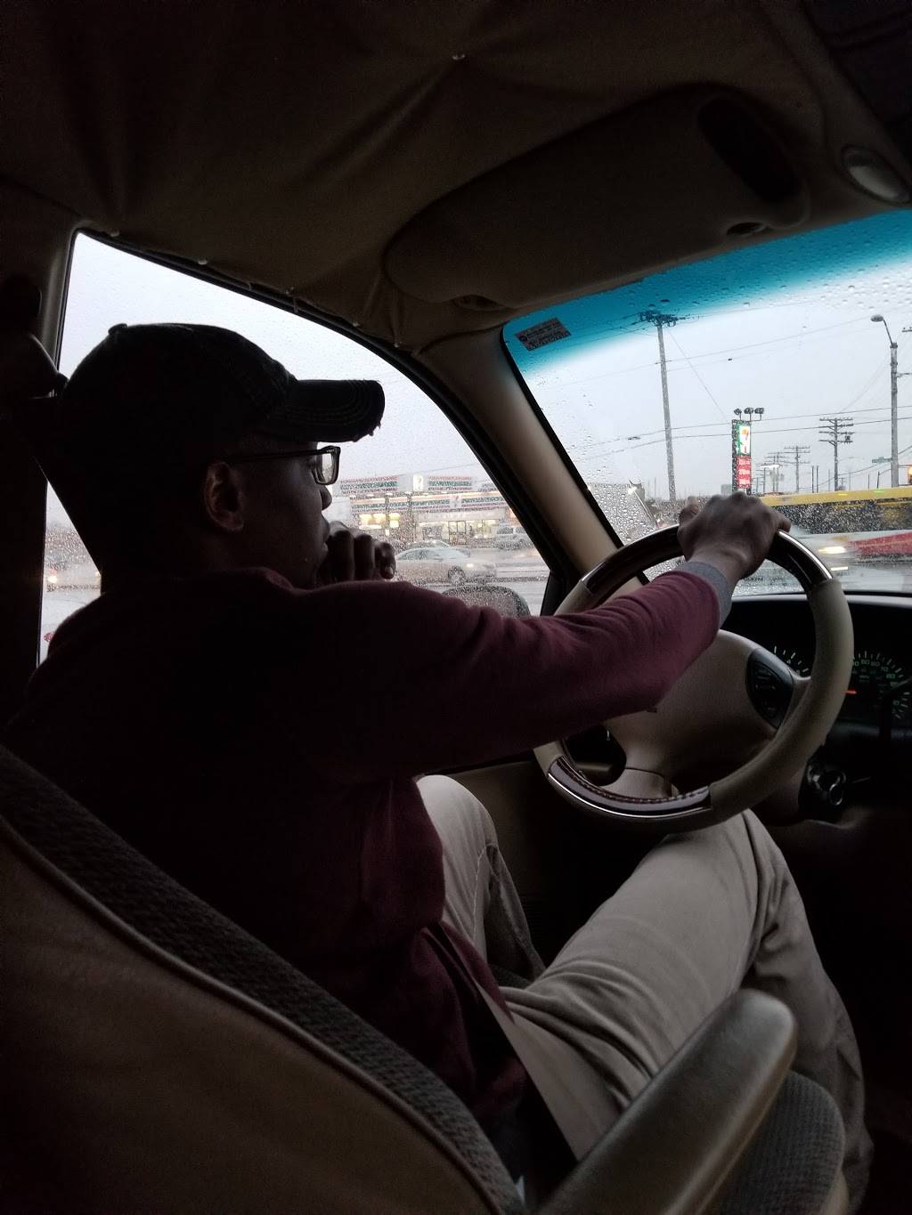 Crab City | restaurant | 2750 W Franklin St, Baltimore, MD 21223, USA | 4109476010 OR +1 410-947-6010