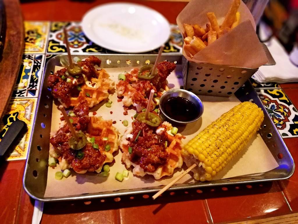 Chilis Grill & Bar | meal takeaway | 7225 W Cermak Rd, North Riverside, IL 60546, USA | 7082210051 OR +1 708-221-0051