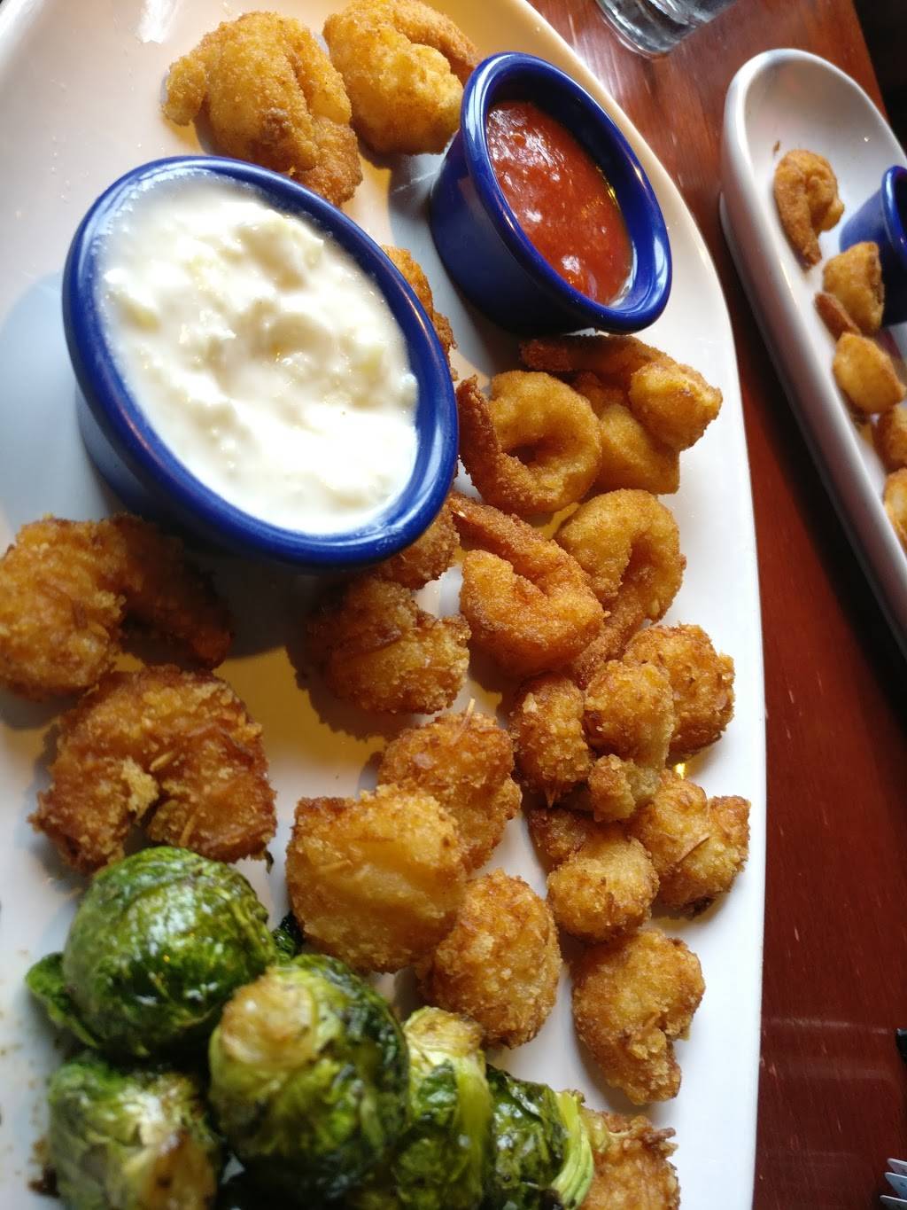 Red Lobster | restaurant | 2801 N Mayfair Rd, Wauwatosa, WI 53222, USA | 4147716320 OR +1 414-771-6320