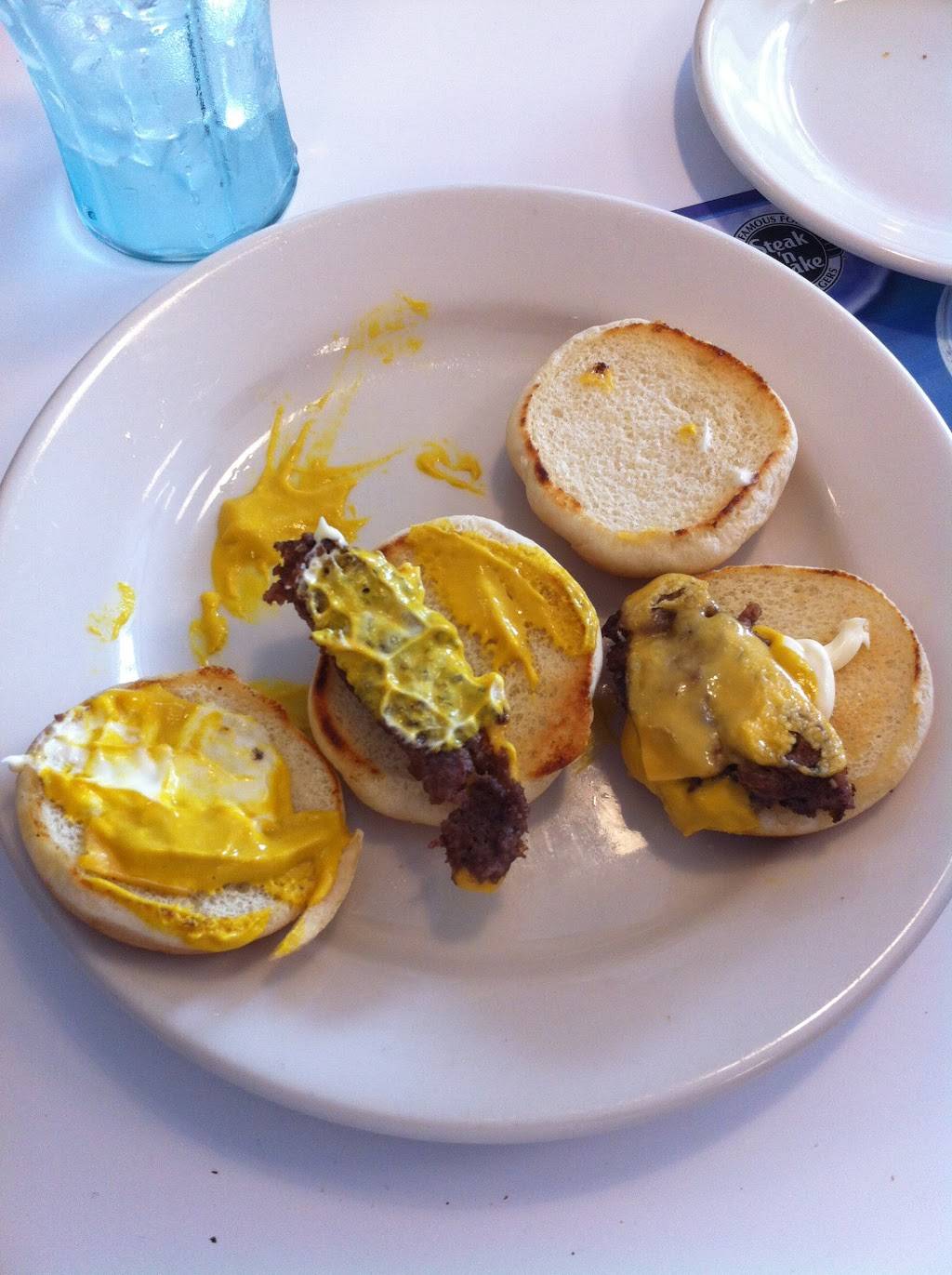 Steak n Shake | restaurant | 883 Vann Dr, Jackson, TN 38305, USA | 7315120334 OR +1 731-512-0334