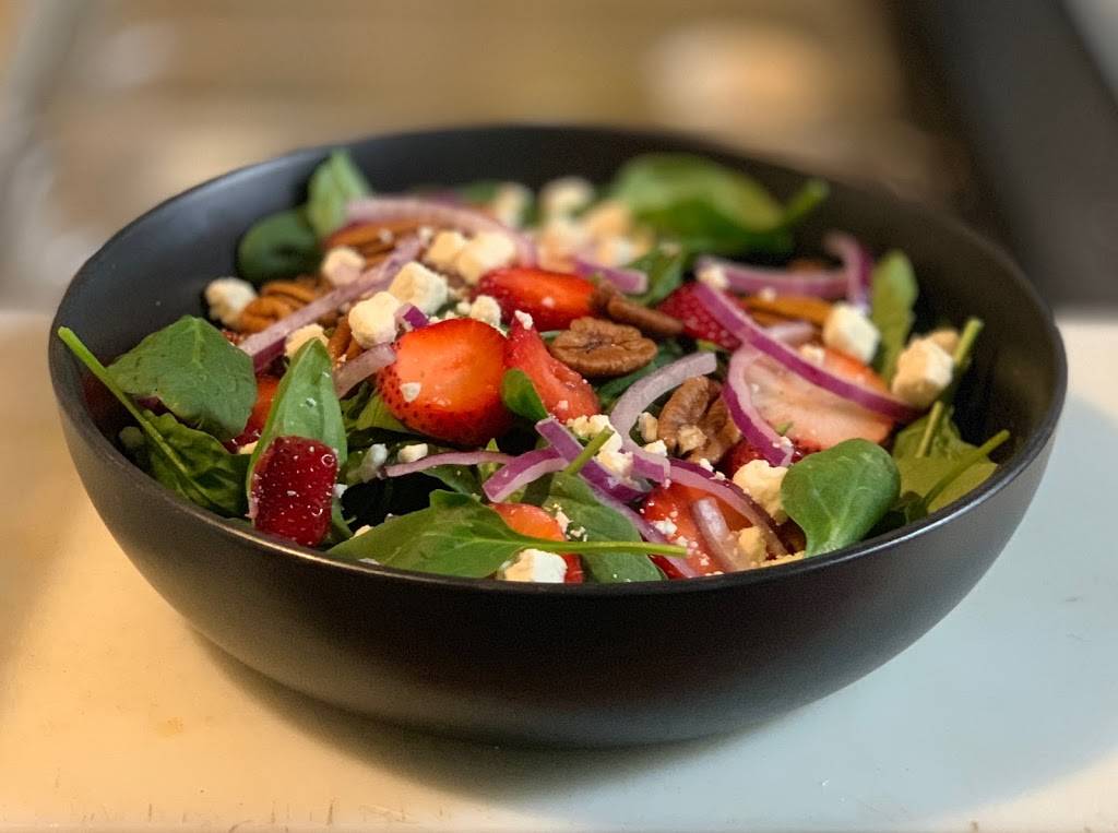 Venezia Grill, Pizzeria & Bar | restaurant | 6646 Collins Ave, Miami Beach, FL 33141, USA | 3058682267 OR +1 305-868-2267