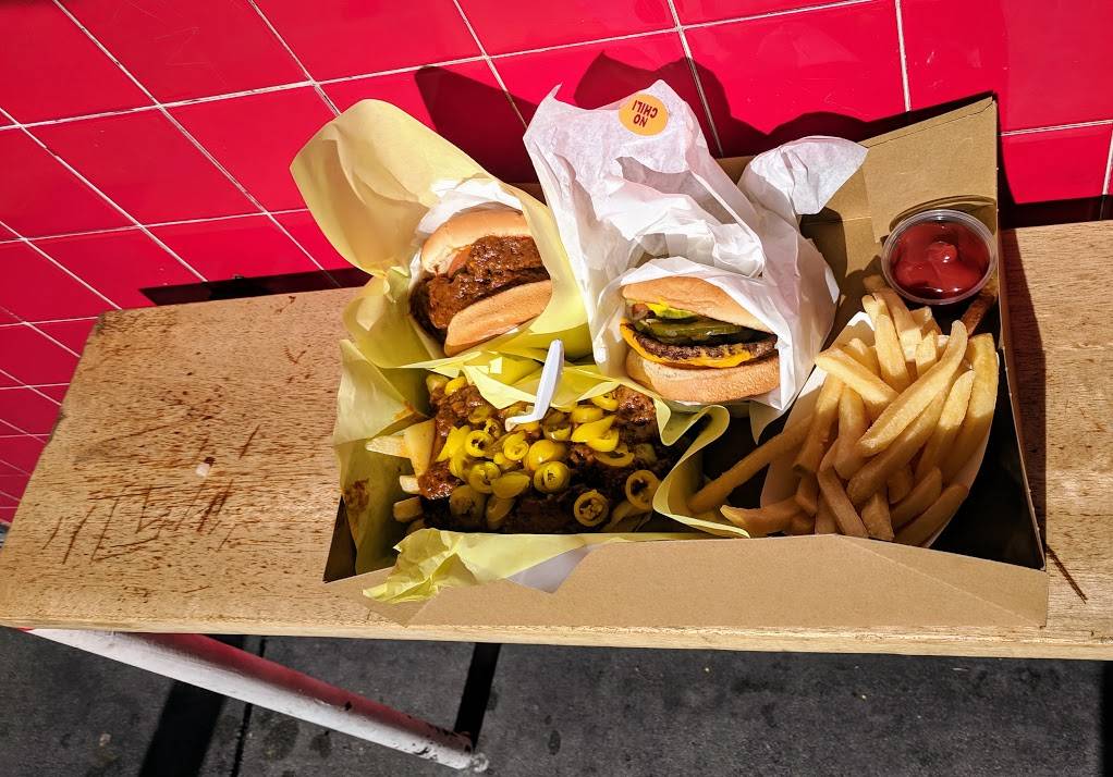 Original Tommys Hamburgers | restaurant | 2575 Beverly Blvd, Los Angeles, CA 90057, USA | 2133899060 OR +1 213-389-9060