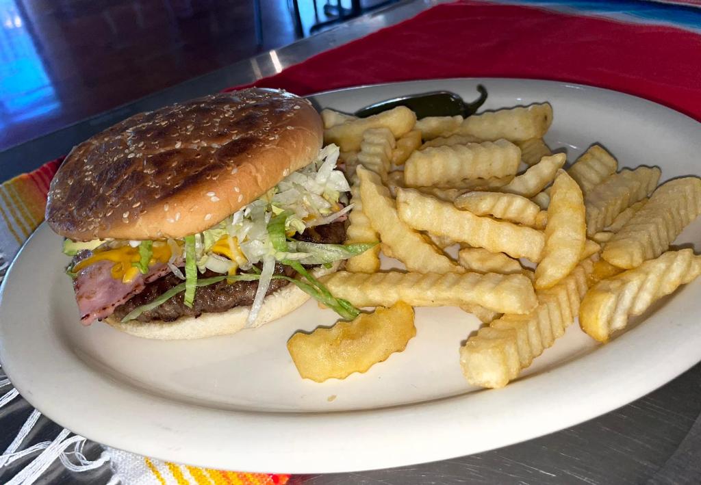 El Tako Loko | restaurant | 2502 Blanco Rd, San Antonio, TX 78212, USA | 2102908591 OR +1 210-290-8591