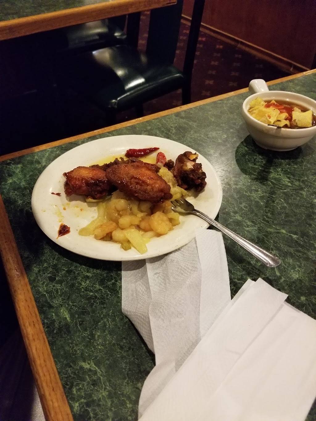 Great Dragon Restaurant | restaurant | 2624 W Bethany Home Rd, Phoenix, AZ 85017, USA | 6024330008 OR +1 602-433-0008