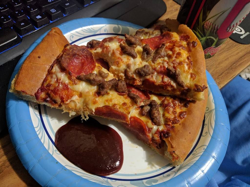 Pizza Hut | restaurant | 5526 Turney Rd, Cleveland, OH 44125, USA | 2166639221 OR +1 216-663-9221