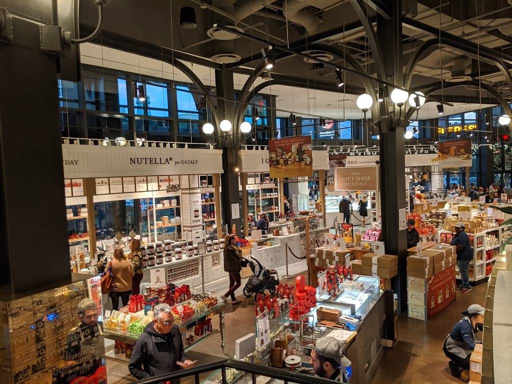 Boulevard Food Court | restaurant | 3755 S Las Vegas Blvd, Las Vegas, NV 89109, USA | 7022002698 OR +1 702-200-2698